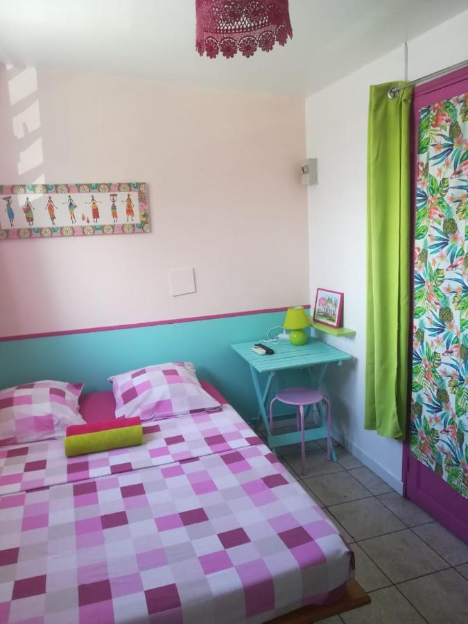 Hotel De La Plage Saint-Gilles-les Bains Exteriér fotografie