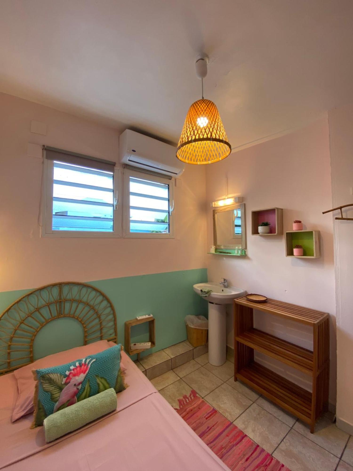 Hotel De La Plage Saint-Gilles-les Bains Exteriér fotografie