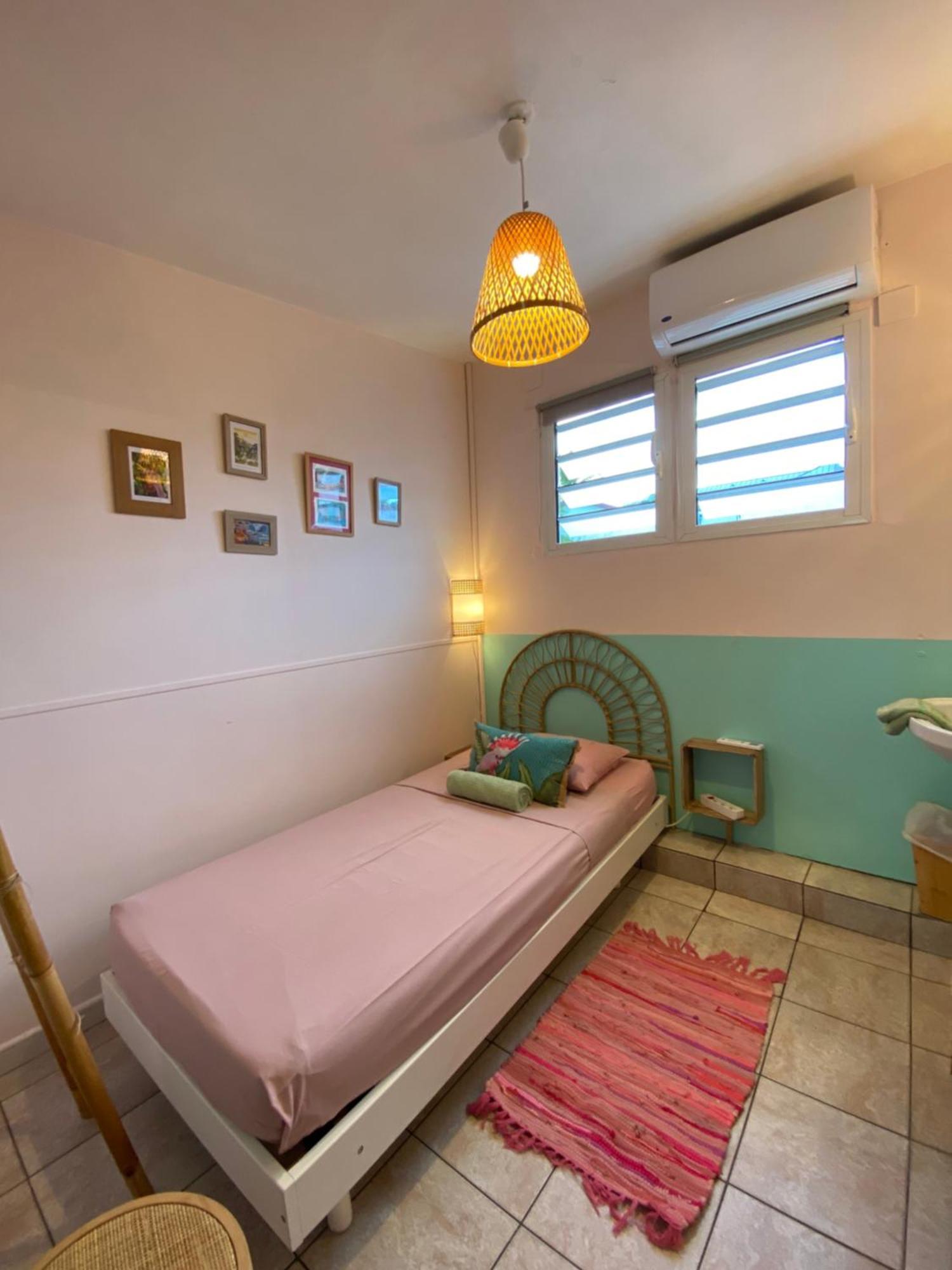 Hotel De La Plage Saint-Gilles-les Bains Exteriér fotografie